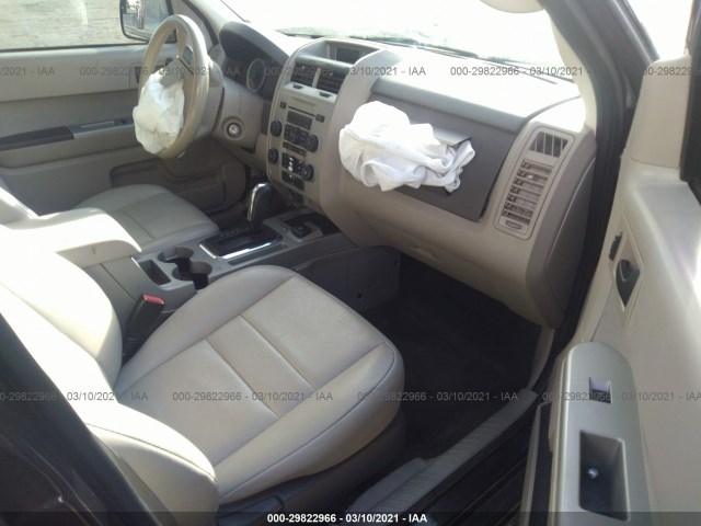 Photo 4 VIN: 1FMCU4K34BKC63868 - FORD ESCAPE 