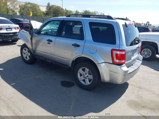 Photo 2 VIN: 1FMCU4K34BKC68472 - FORD ESCAPE HYBRID 