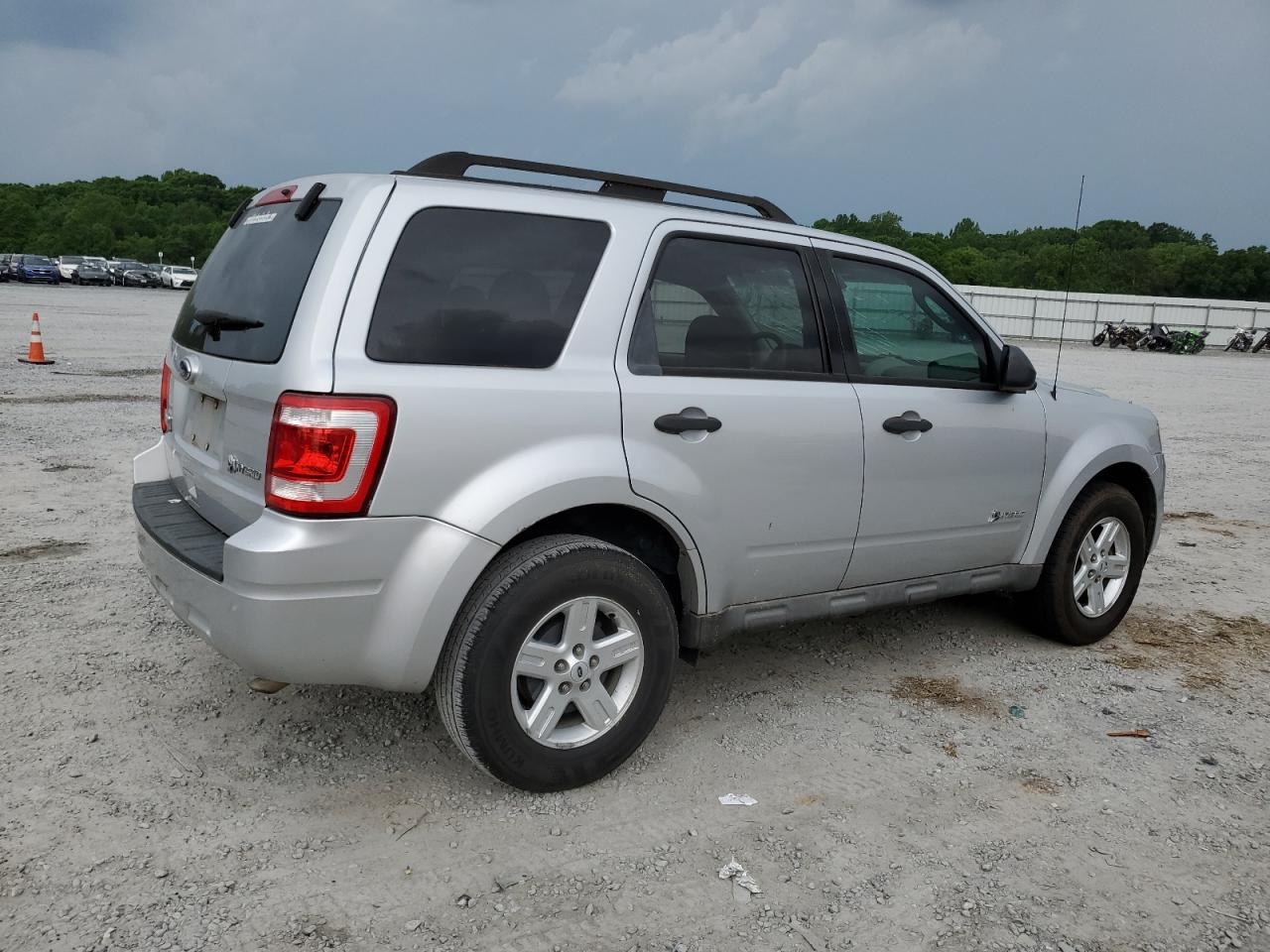 Photo 2 VIN: 1FMCU4K35AKA00058 - FORD ESCAPE 