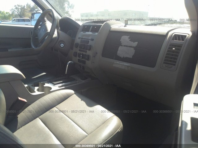 Photo 4 VIN: 1FMCU4K36BKC18317 - FORD ESCAPE 