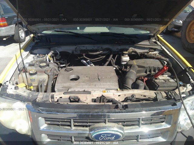 Photo 9 VIN: 1FMCU4K36BKC18317 - FORD ESCAPE 