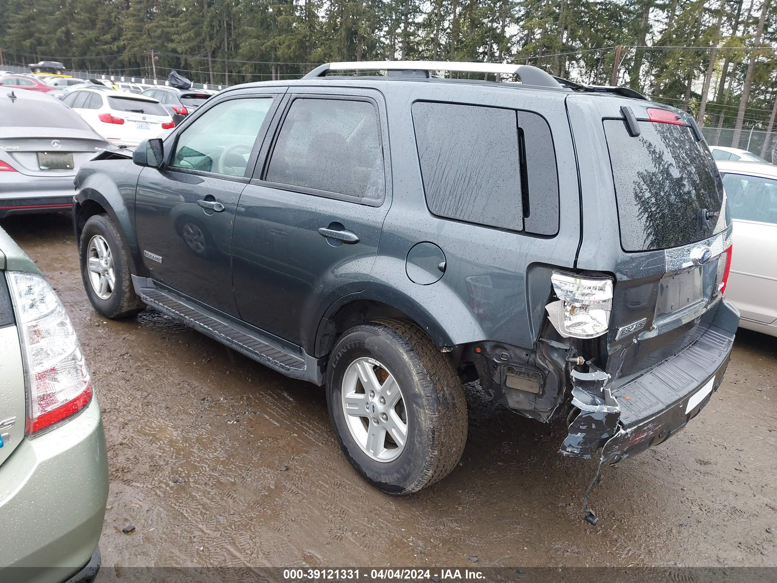 Photo 2 VIN: 1FMCU59H08KE60780 - FORD ESCAPE 