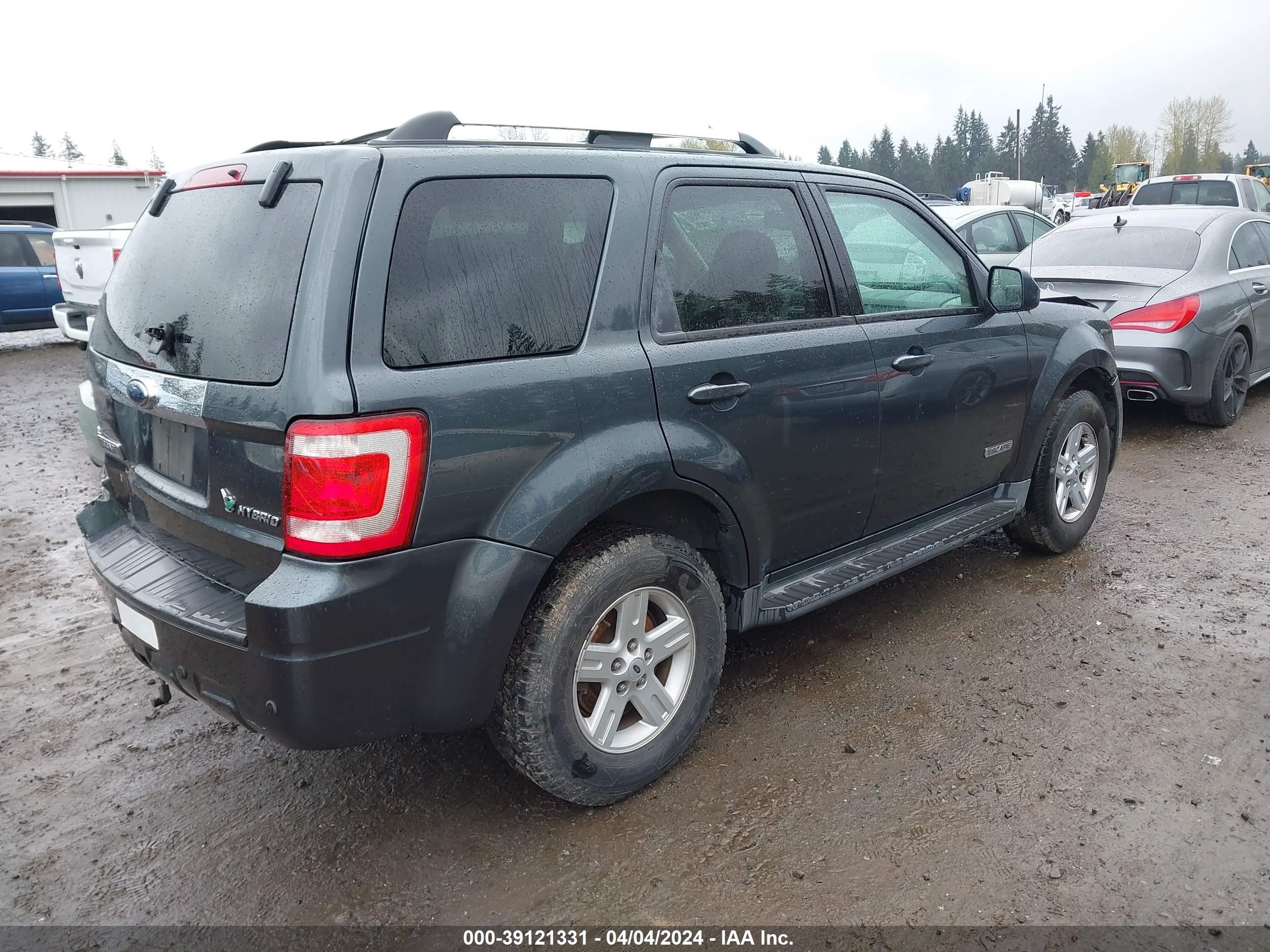 Photo 3 VIN: 1FMCU59H08KE60780 - FORD ESCAPE 