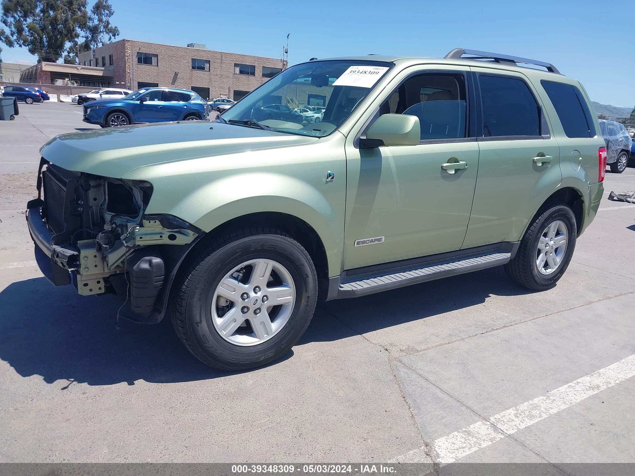 Photo 1 VIN: 1FMCU59H28KD15451 - FORD ESCAPE 