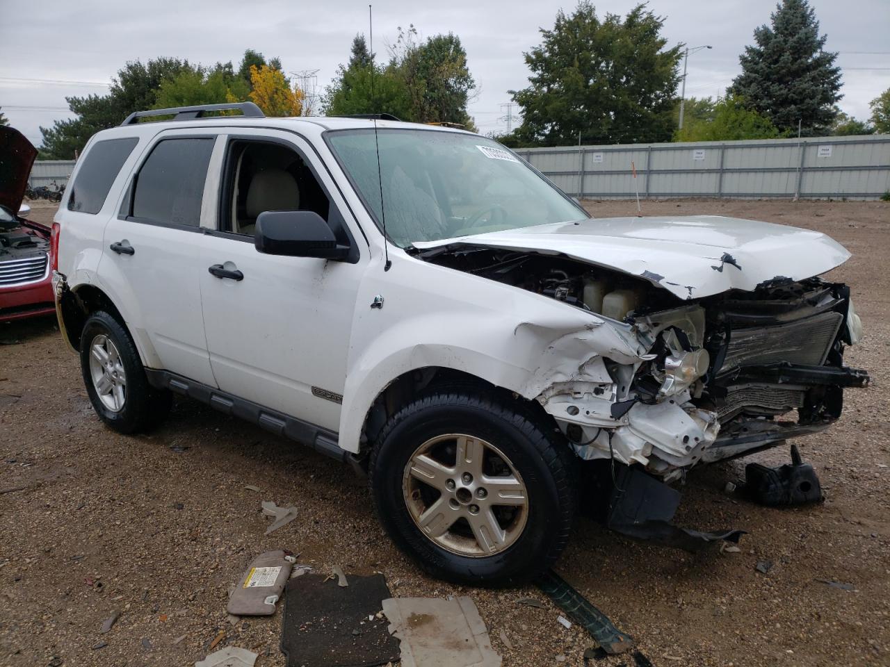 Photo 3 VIN: 1FMCU59H58KA26919 - FORD ESCAPE 