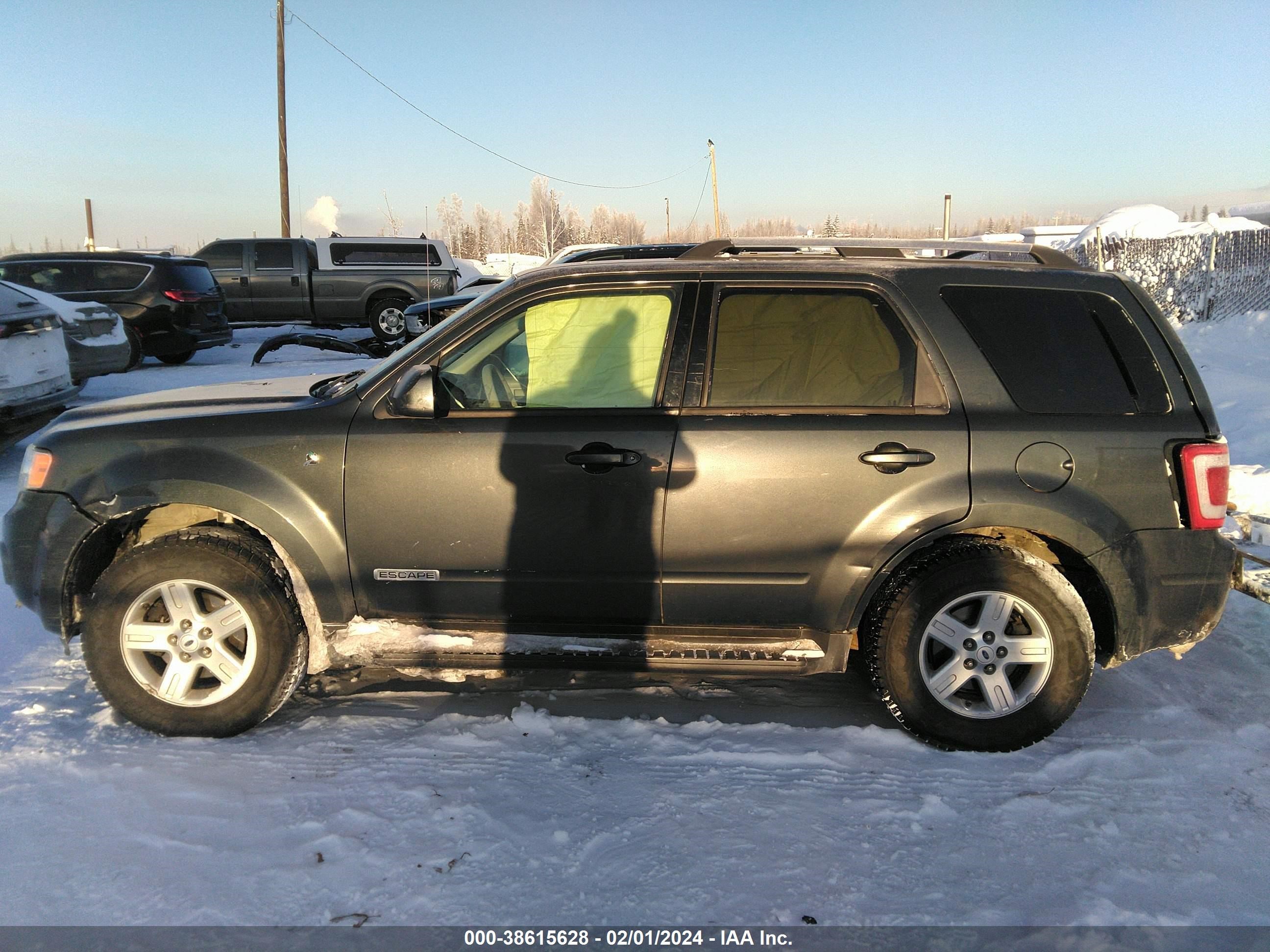 Photo 13 VIN: 1FMCU59H78KE46312 - FORD ESCAPE 