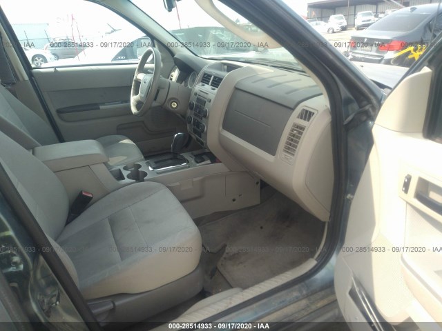 Photo 4 VIN: 1FMCU5K33AKD02776 - FORD ESCAPE 