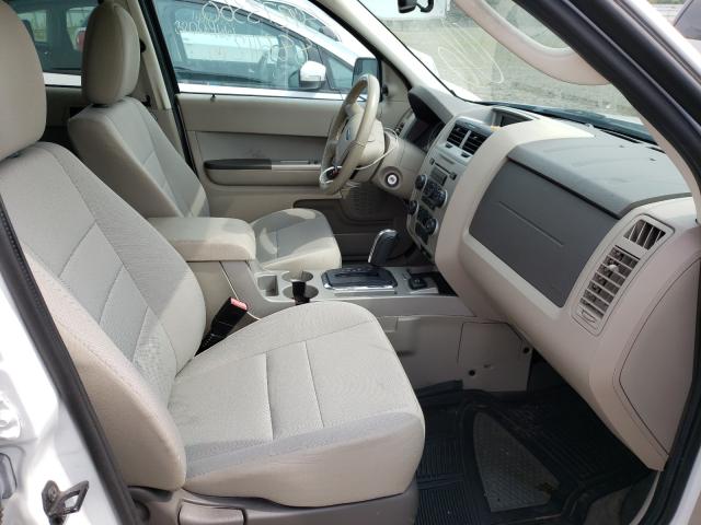 Photo 4 VIN: 1FMCU5K33BKB48846 - FORD ESCAPE 