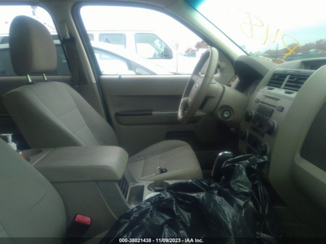 Photo 4 VIN: 1FMCU5K33CKB20420 - FORD ESCAPE HYBRID 