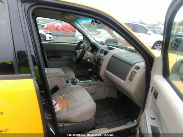 Photo 4 VIN: 1FMCU5K35AKC41852 - FORD ESCAPE HYBRID 