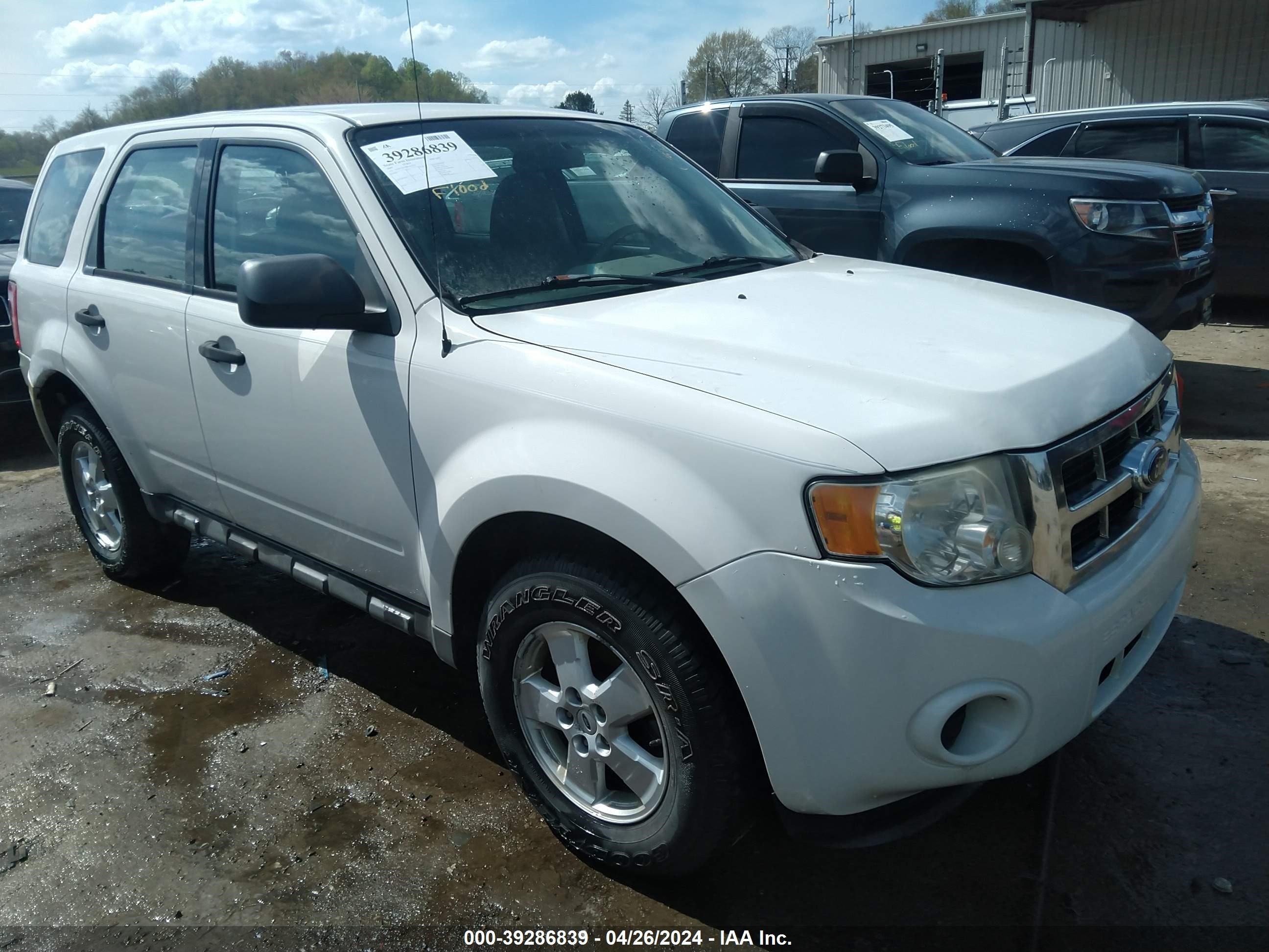 Photo 0 VIN: 1FMCU92789KB21016 - FORD ESCAPE 