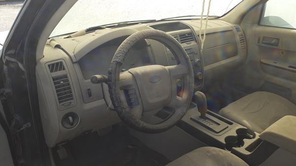 Photo 10 VIN: 1FMCU92G19KA91664 - FORD ESCAPE 