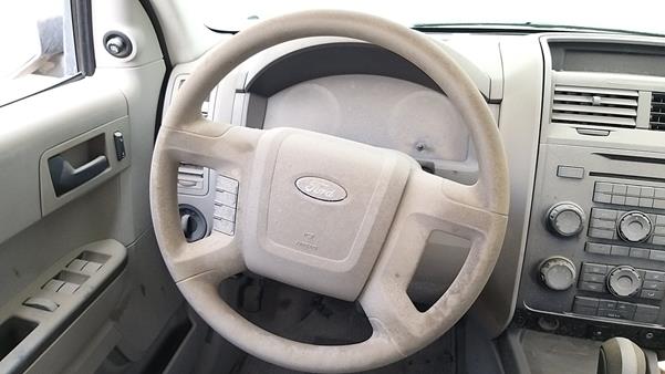 Photo 13 VIN: 1FMCU92G39KA23074 - FORD ESCAPE 