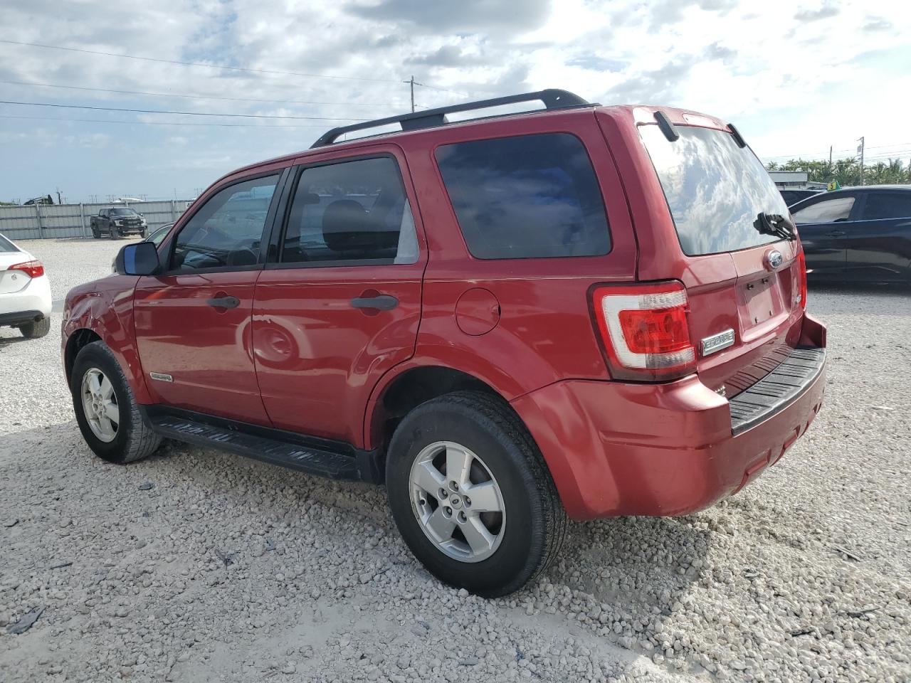 Photo 1 VIN: 1FMCU92Z38KA95876 - FORD ESCAPE 