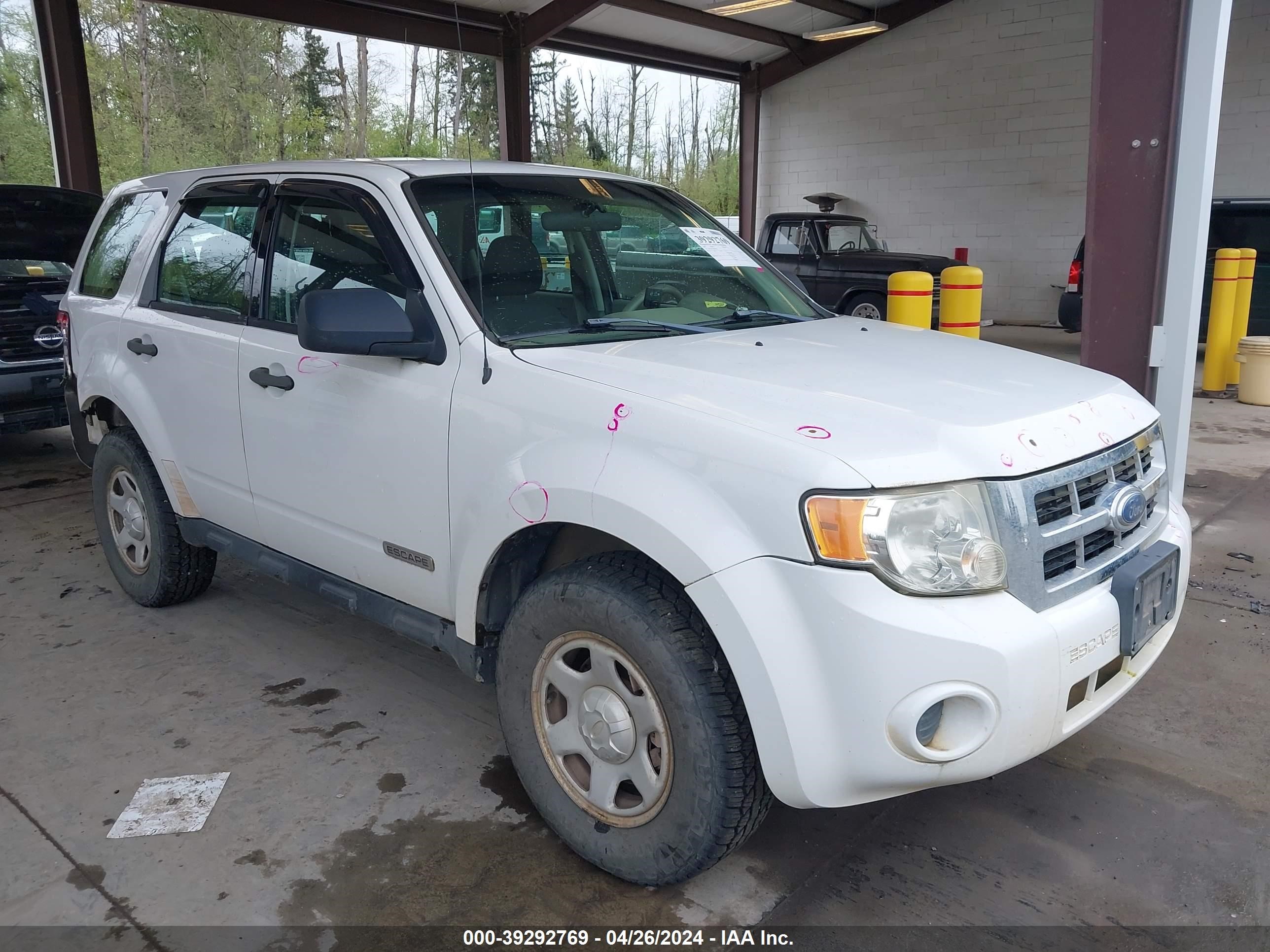 Photo 0 VIN: 1FMCU92Z38KB00106 - FORD ESCAPE 