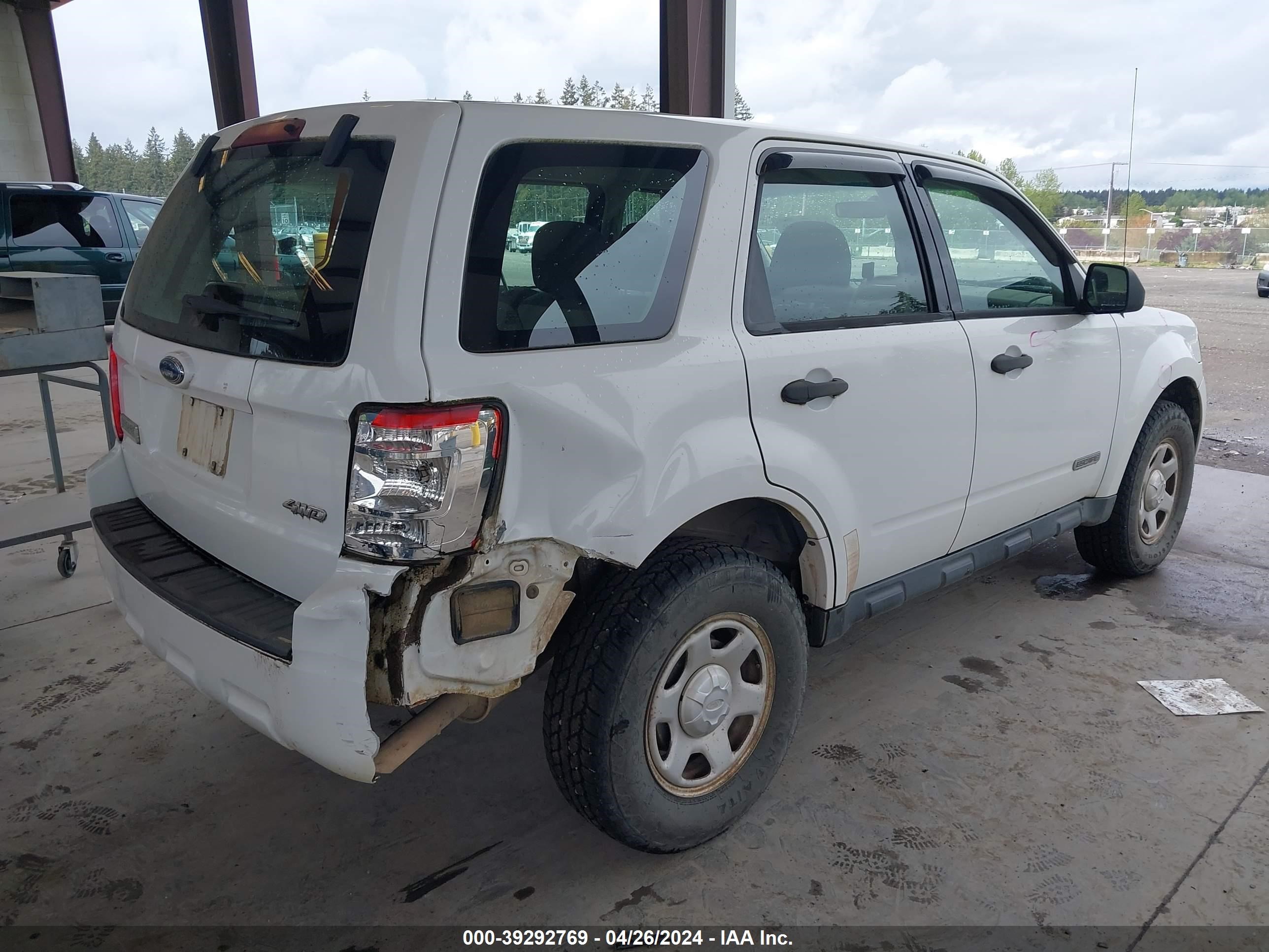 Photo 3 VIN: 1FMCU92Z38KB00106 - FORD ESCAPE 