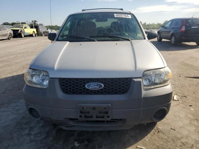 Photo 4 VIN: 1FMCU92Z95KC23114 - FORD ESCAPE XLS 