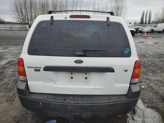 Photo 5 VIN: 1FMCU93105KC71948 - FORD ESCAPE 