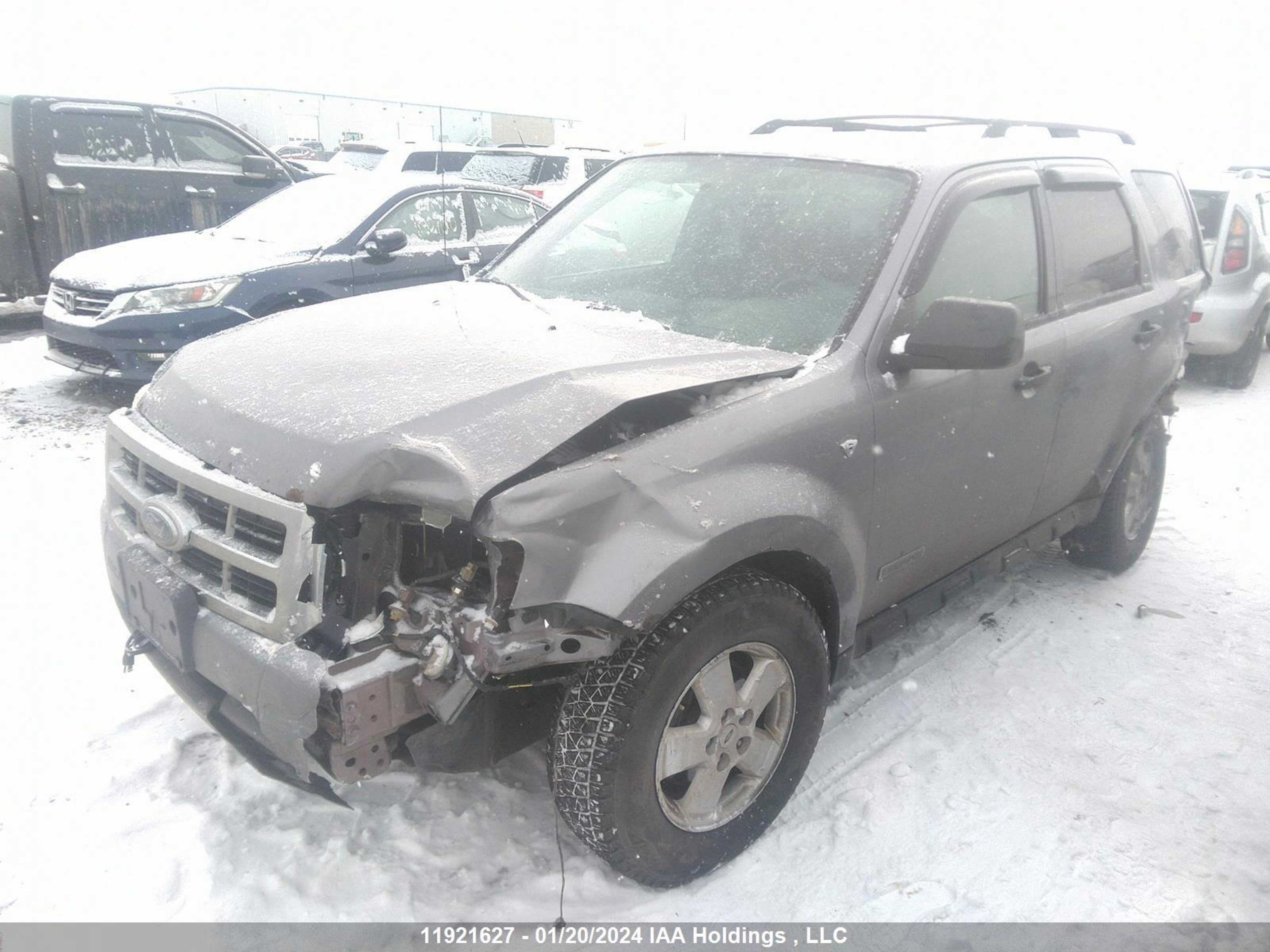 Photo 1 VIN: 1FMCU93108KD73237 - FORD ESCAPE 