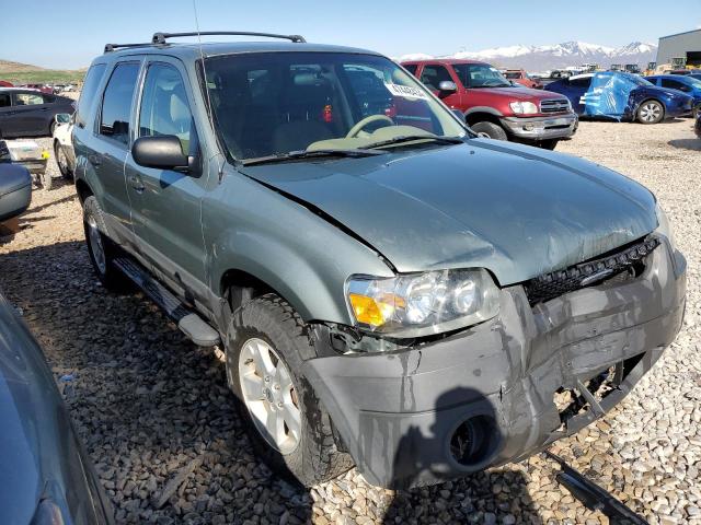 Photo 3 VIN: 1FMCU93115KA10392 - FORD ESCAPE 