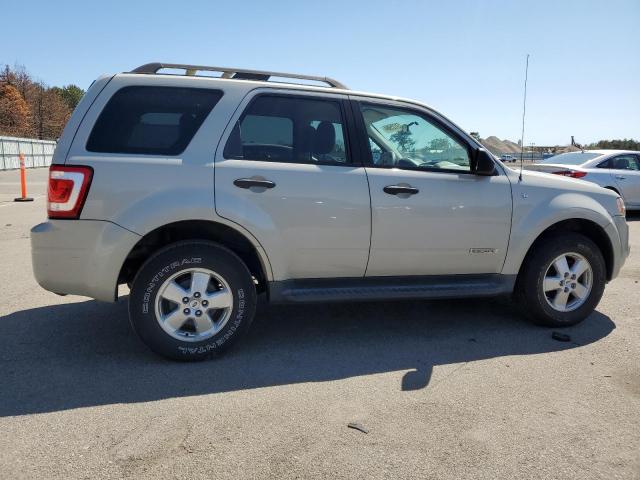 Photo 2 VIN: 1FMCU93118KC24349 - FORD ESCAPE 