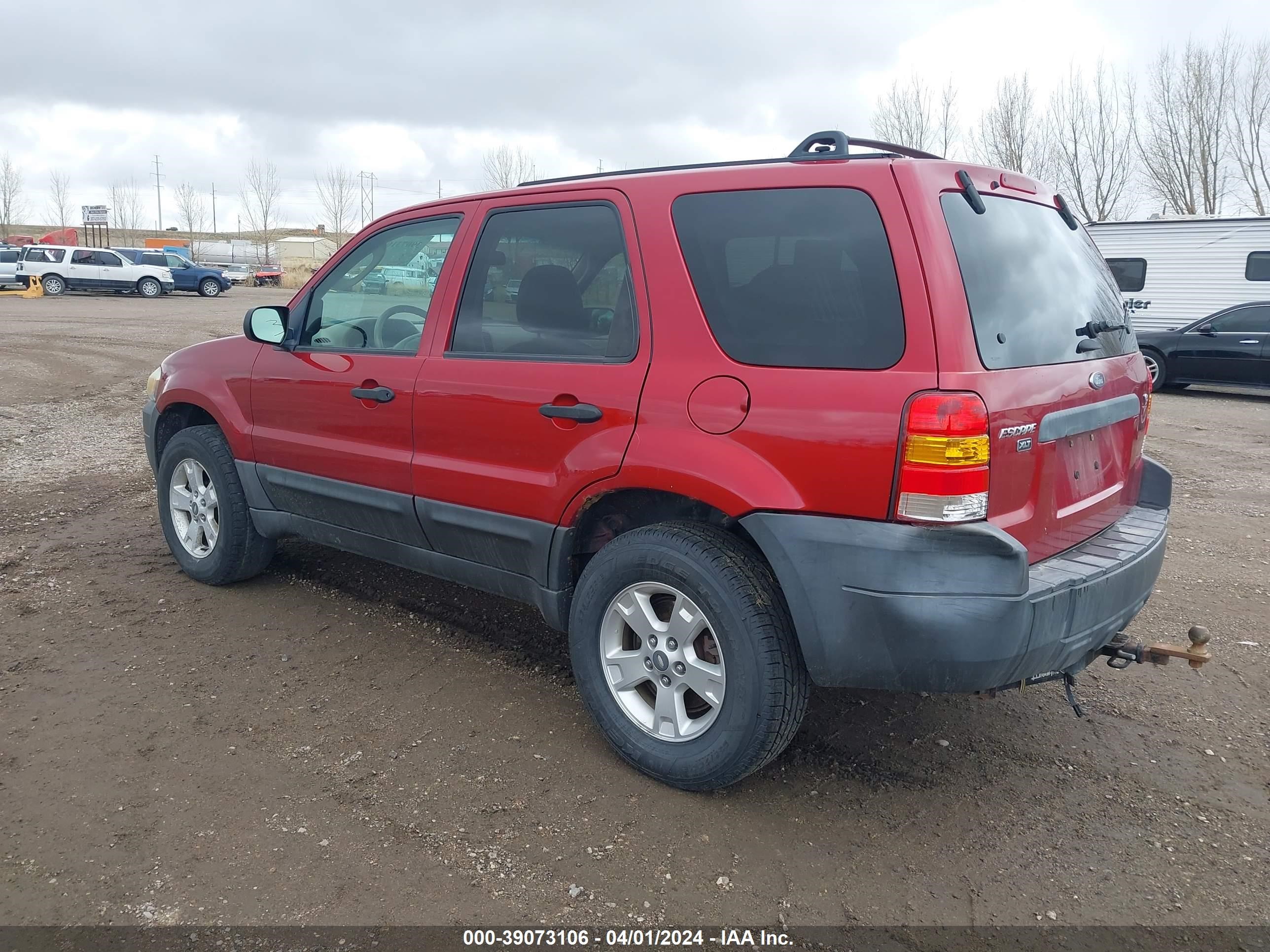 Photo 2 VIN: 1FMCU93126KA11228 - FORD ESCAPE 