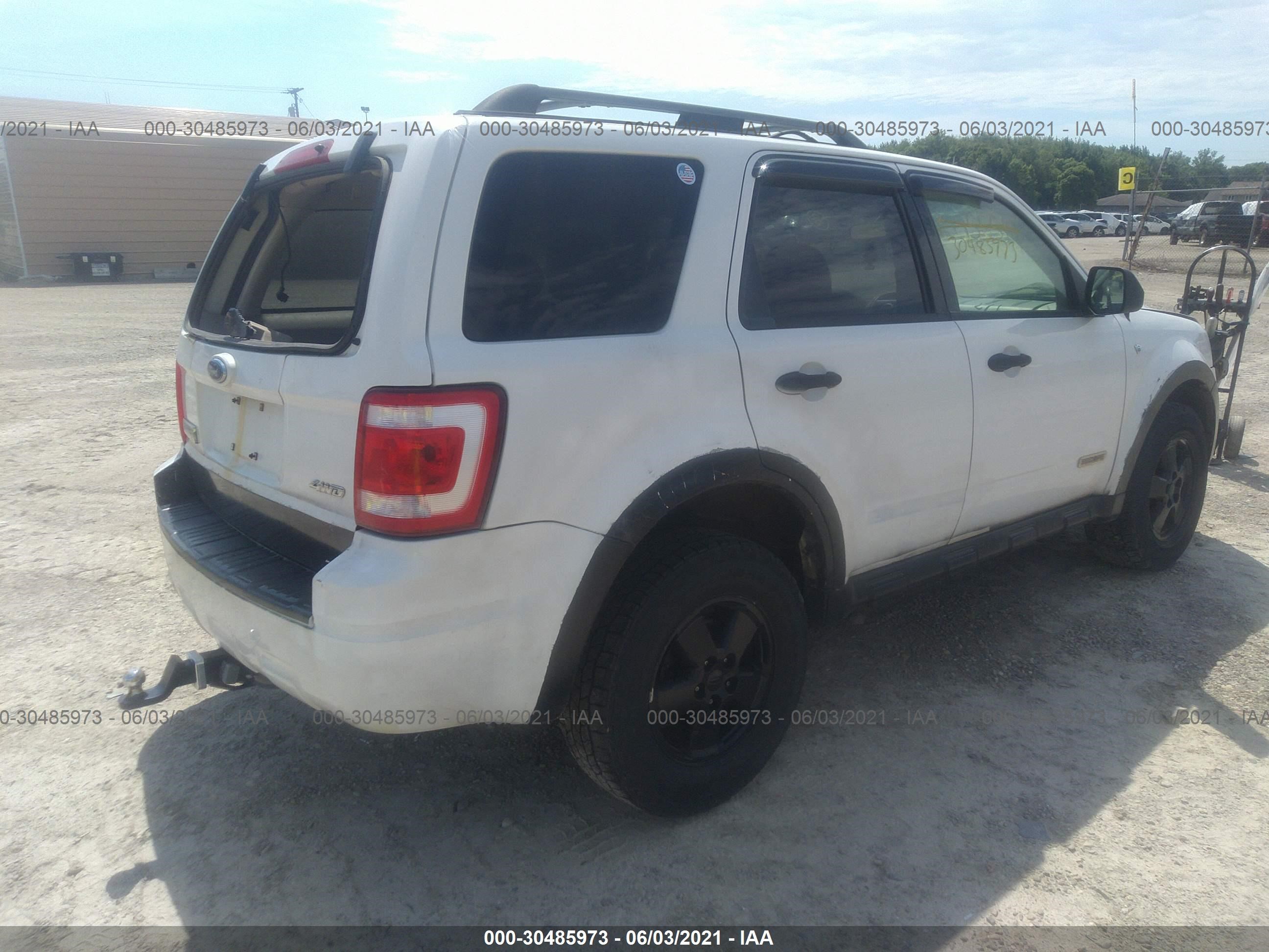 Photo 3 VIN: 1FMCU93128KA79211 - FORD ESCAPE 