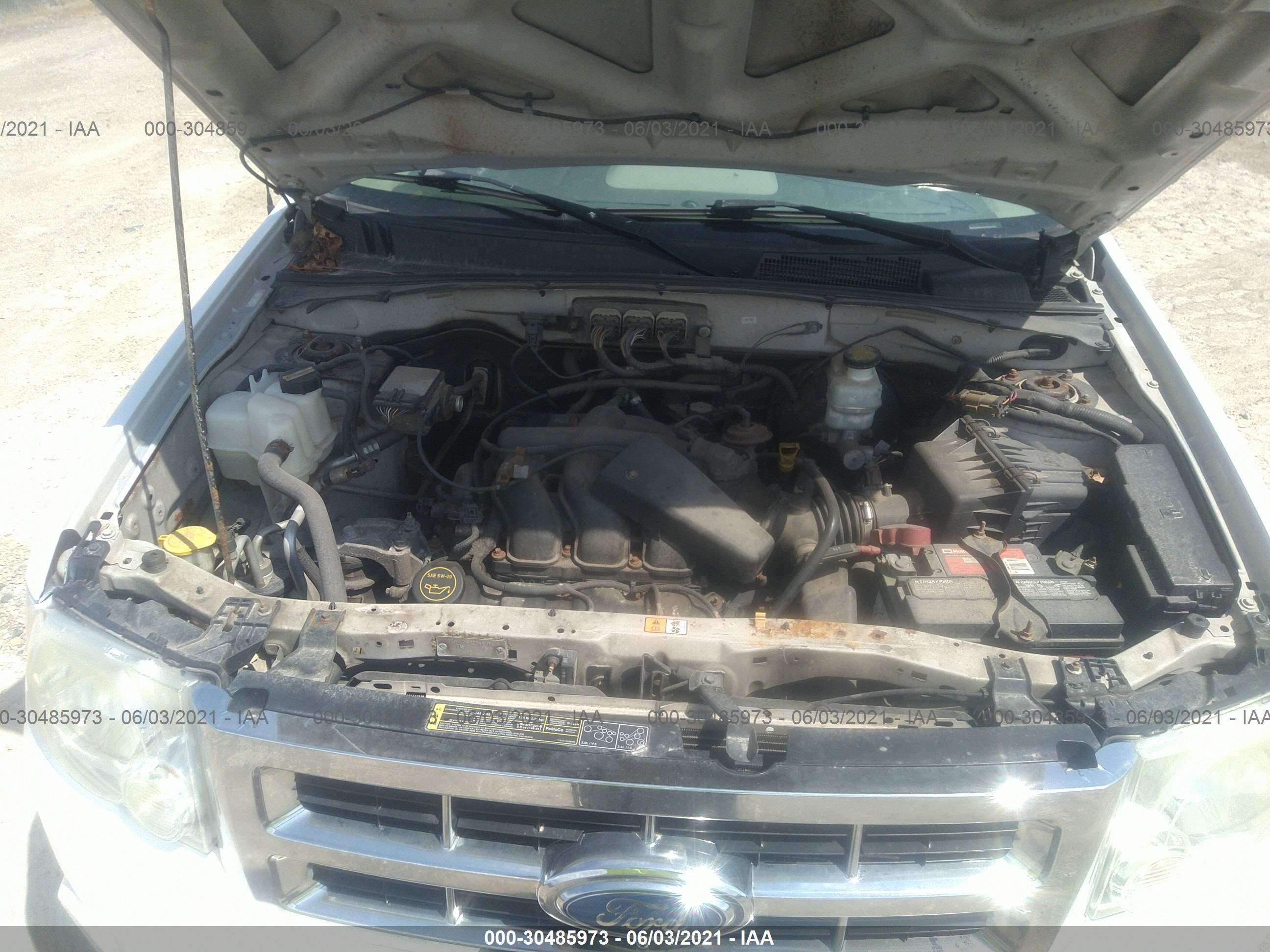 Photo 9 VIN: 1FMCU93128KA79211 - FORD ESCAPE 