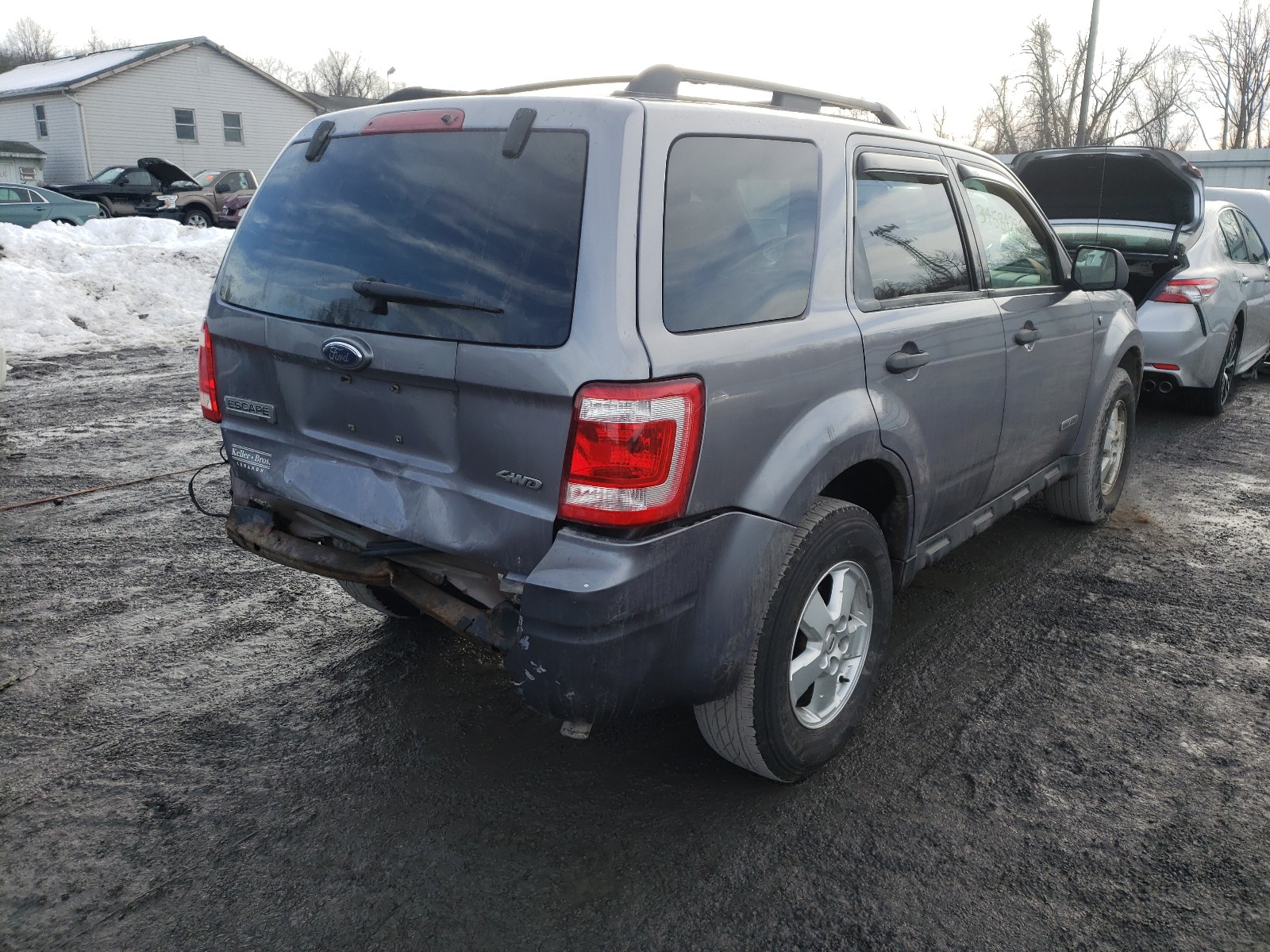 Photo 3 VIN: 1FMCU93138KA57380 - FORD ESCAPE XLT 