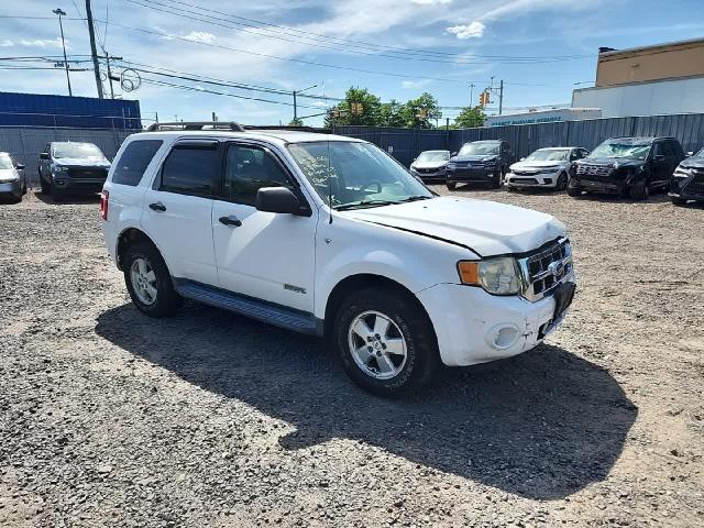 Photo 2 VIN: 1FMCU93138KB52005 - FORD ESCAPE 