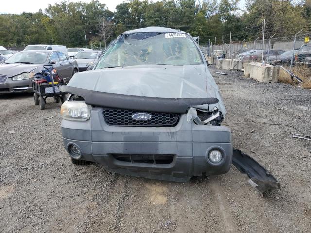 Photo 4 VIN: 1FMCU93155KC10952 - FORD ESCAPE XLT 