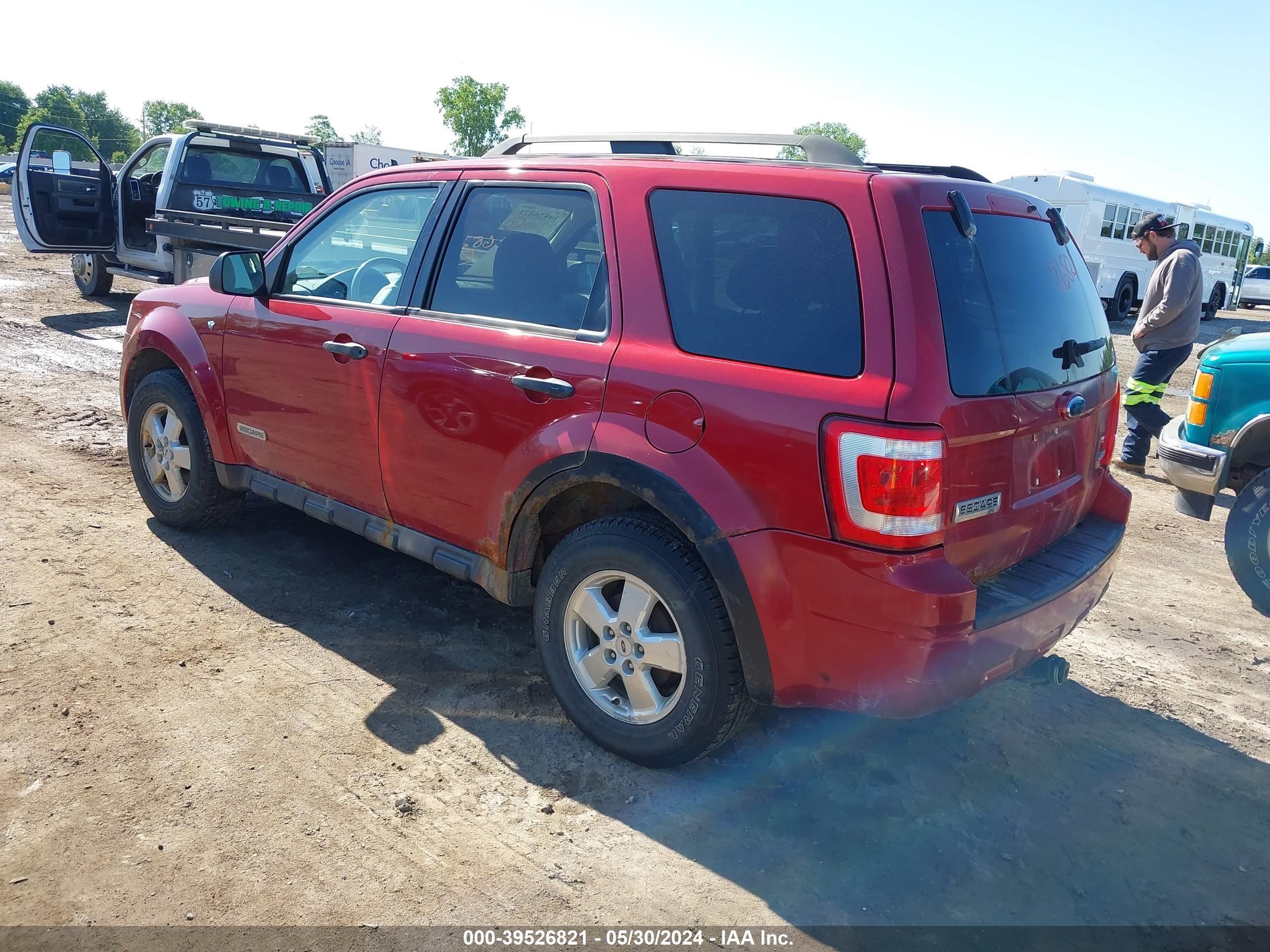 Photo 2 VIN: 1FMCU93158KB79206 - FORD ESCAPE 