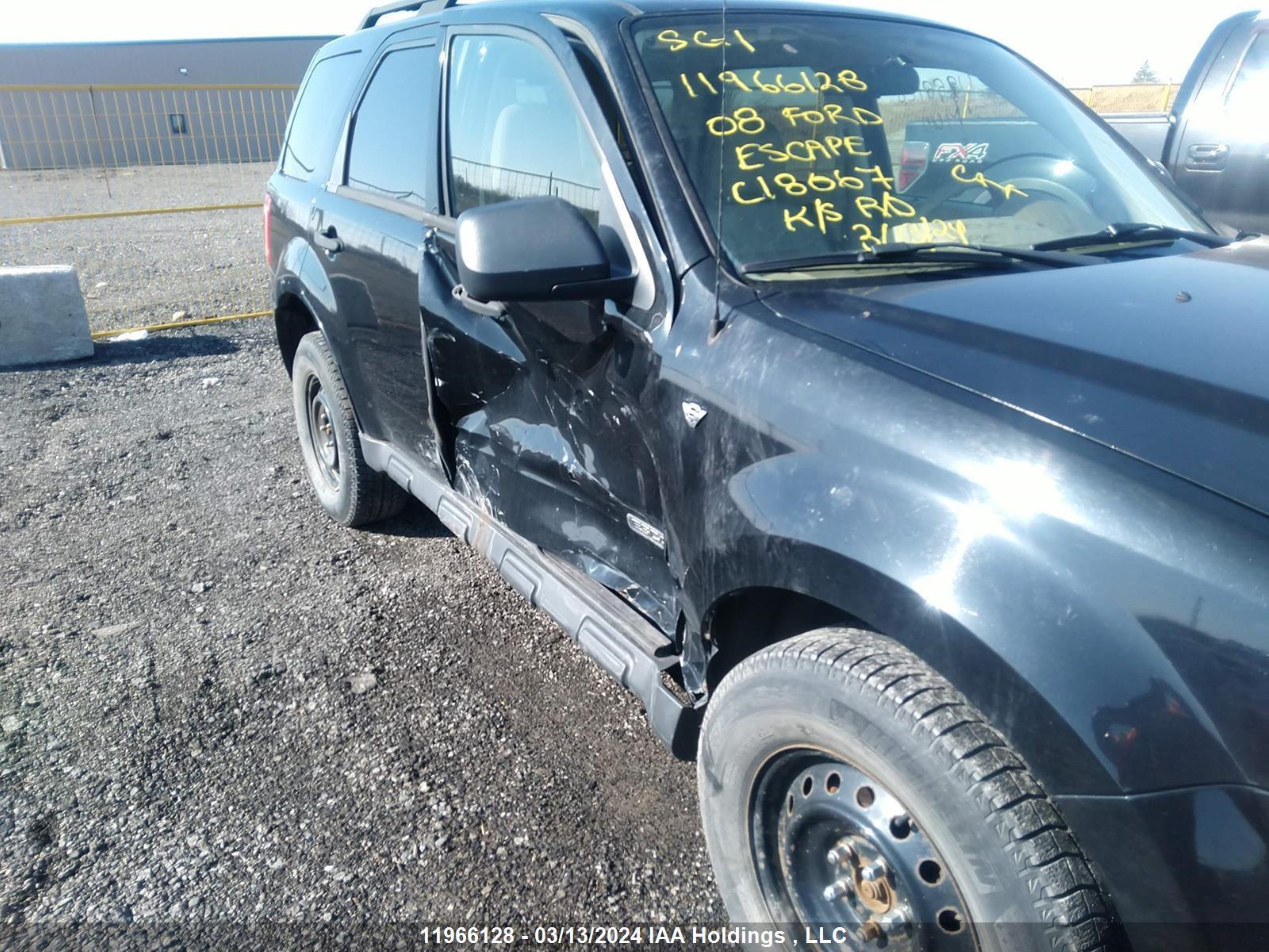 Photo 5 VIN: 1FMCU93158KC18067 - FORD ESCAPE 