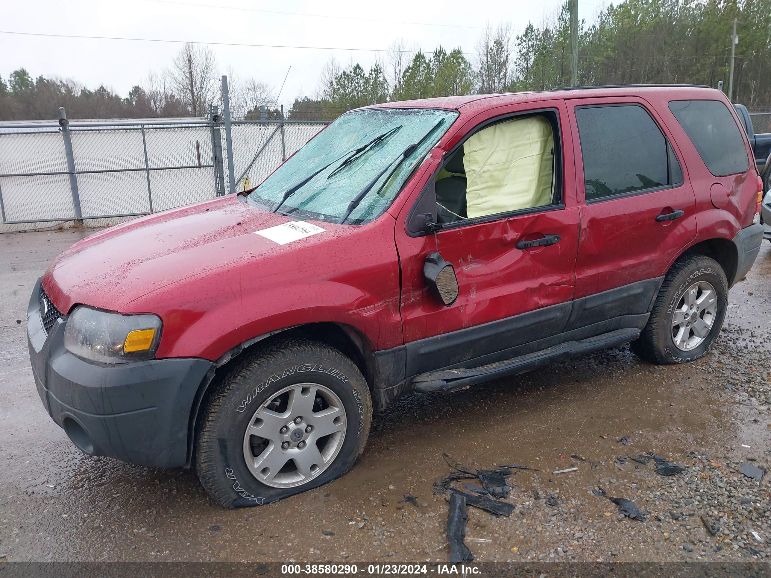 Photo 5 VIN: 1FMCU93165KA44568 - FORD ESCAPE 