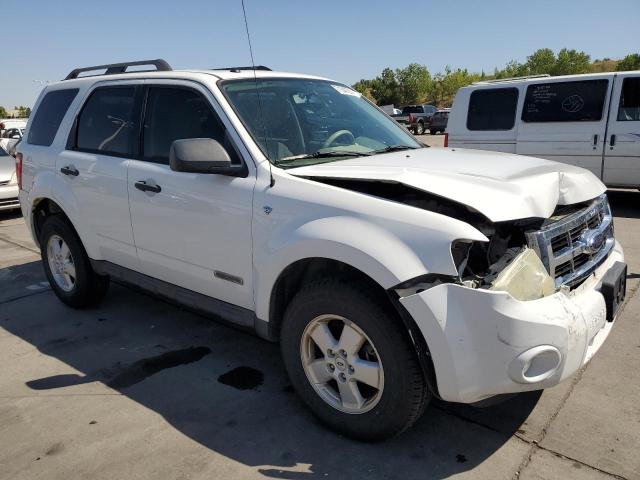 Photo 3 VIN: 1FMCU93168KD51954 - FORD ESCAPE XLT 