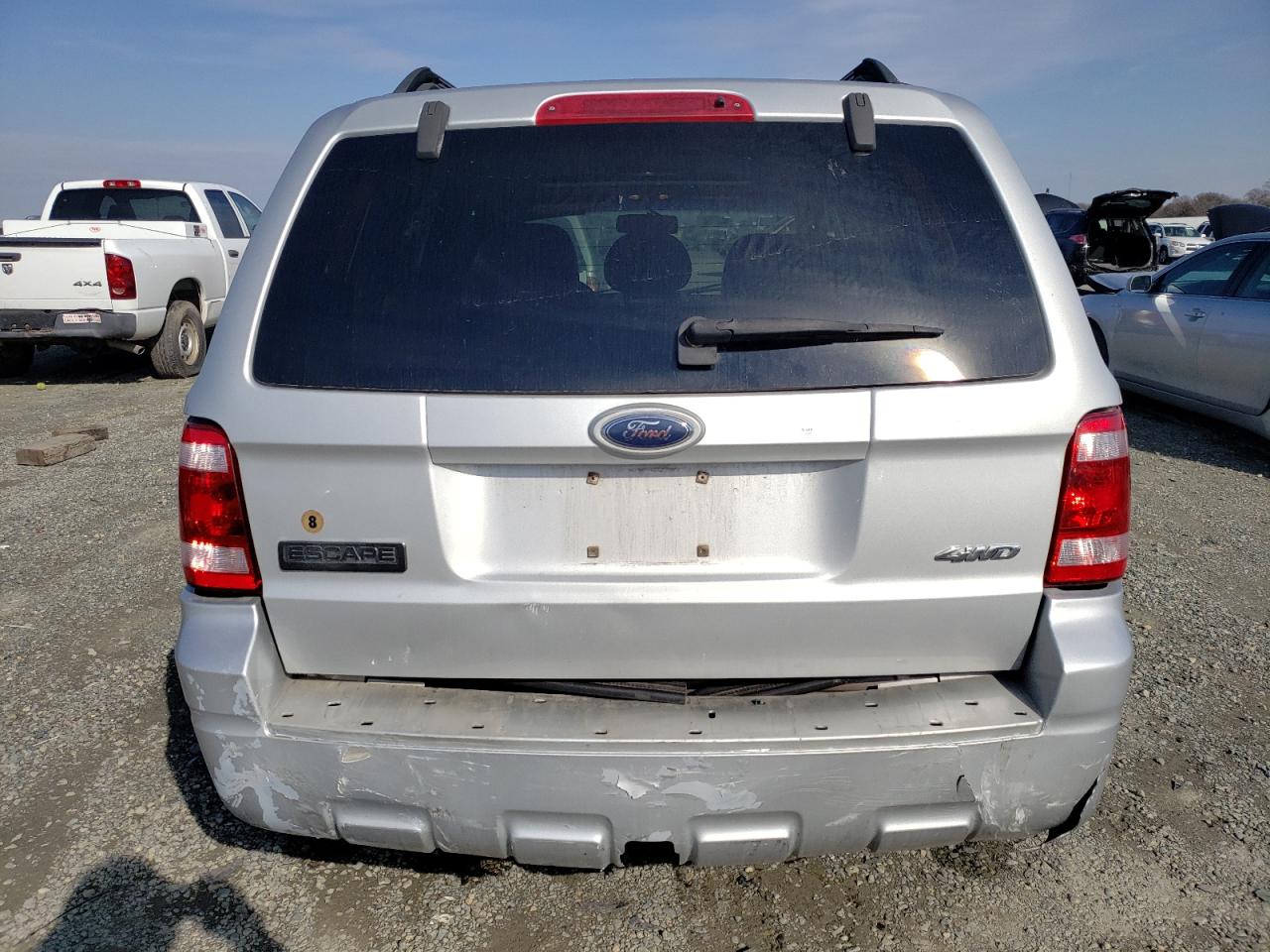 Photo 5 VIN: 1FMCU93168KD57740 - FORD ESCAPE 