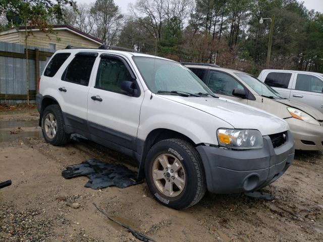 Photo 3 VIN: 1FMCU93175KA11269 - FORD ESCAPE 