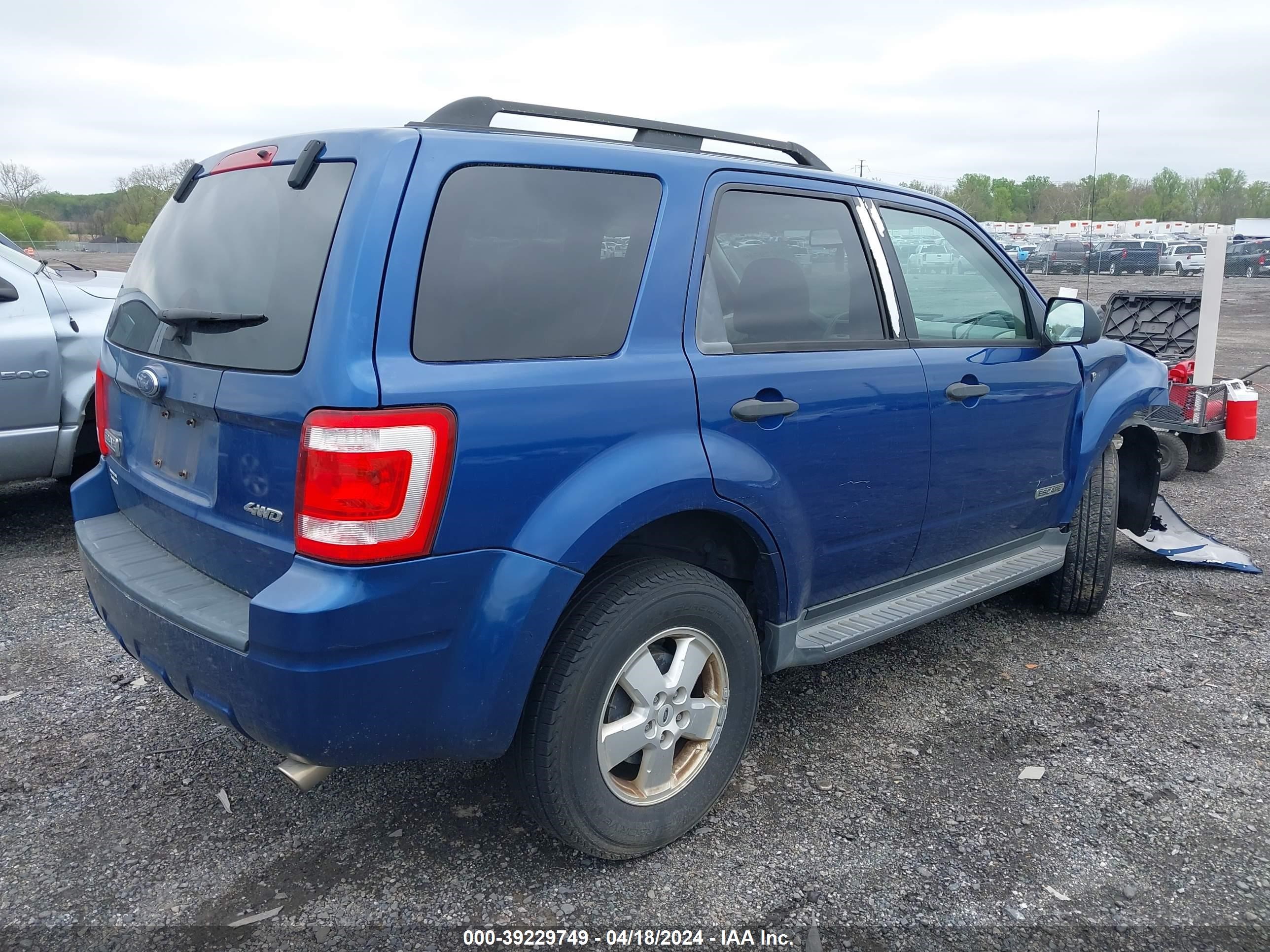 Photo 3 VIN: 1FMCU93178KA34555 - FORD ESCAPE 