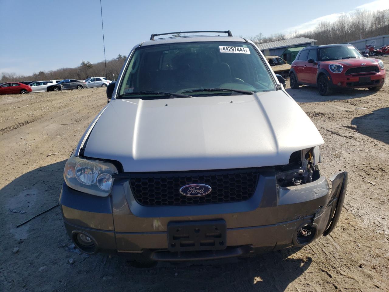 Photo 4 VIN: 1FMCU93185KC71731 - FORD ESCAPE 