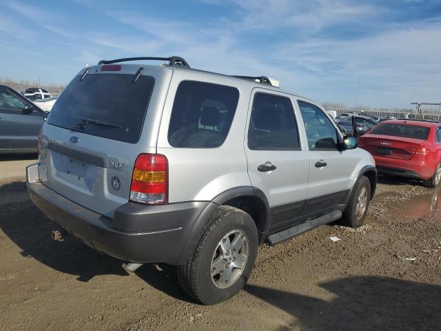 Photo 2 VIN: 1FMCU93194KB74794 - FORD ESCAPE 