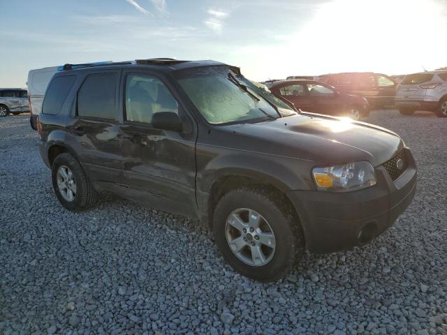 Photo 3 VIN: 1FMCU93197KA15021 - FORD ESCAPE 