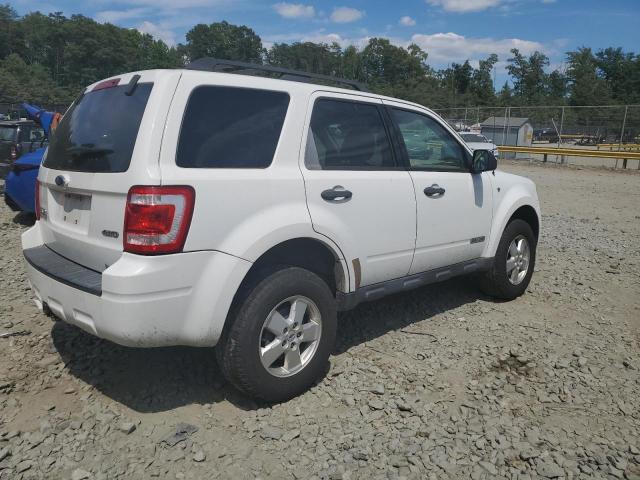 Photo 2 VIN: 1FMCU93198KB35466 - FORD ESCAPE 