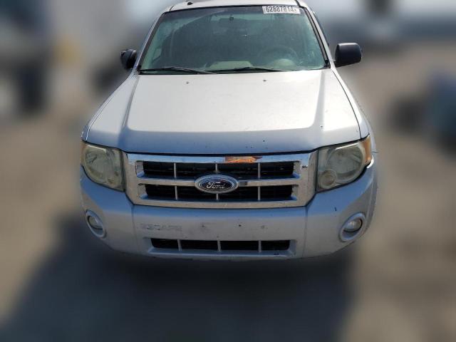 Photo 4 VIN: 1FMCU93198KD06250 - FORD ESCAPE 