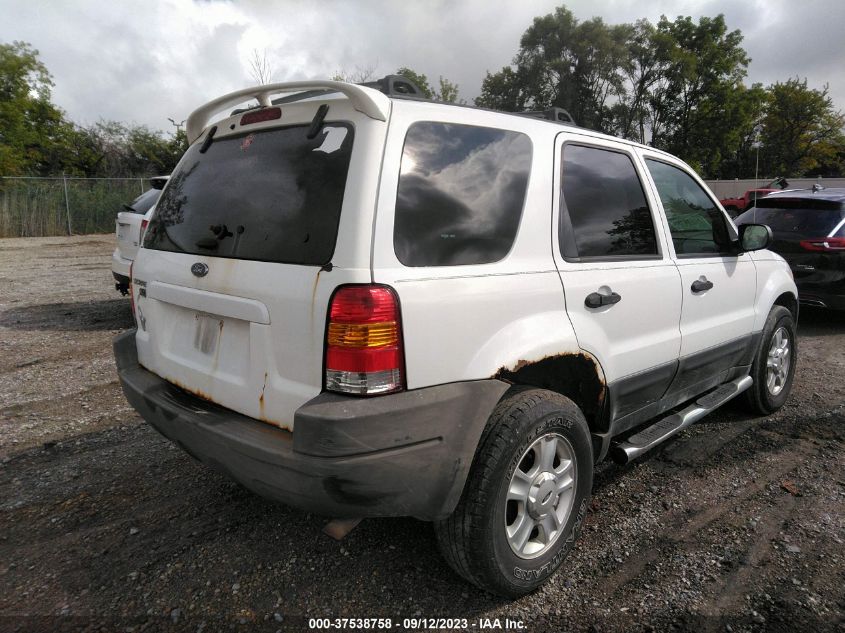 Photo 3 VIN: 1FMCU931X3KA34185 - FORD ESCAPE 