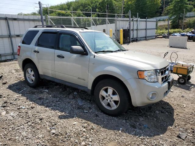 Photo 3 VIN: 1FMCU931X8KB26937 - FORD ESCAPE XLT 