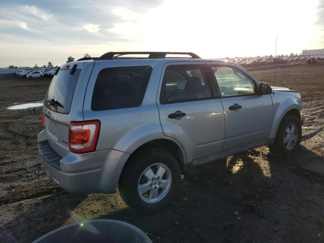 Photo 2 VIN: 1FMCU93749KB30343 - FORD ESCAPE 