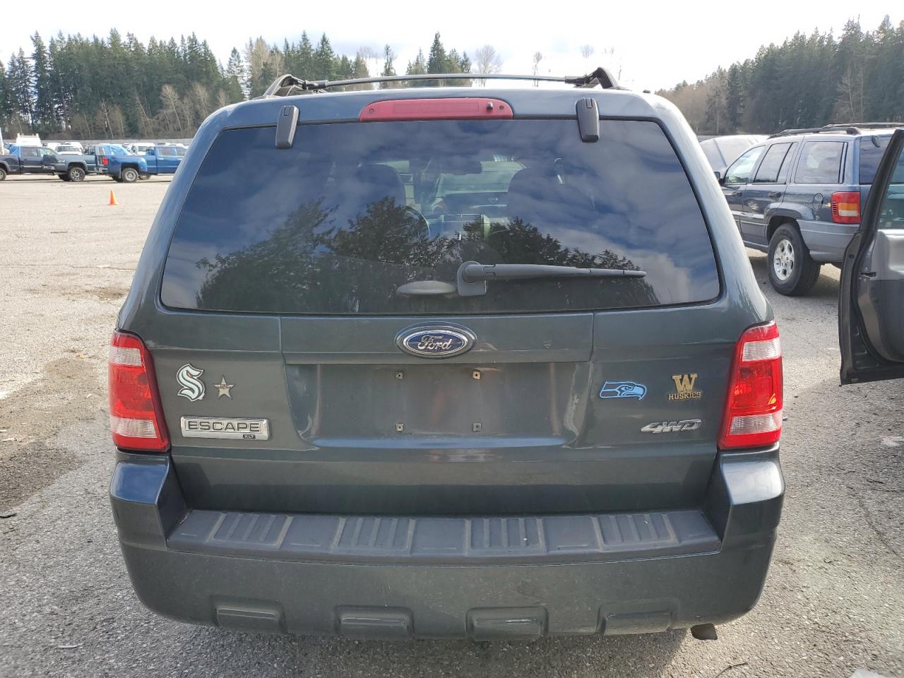 Photo 5 VIN: 1FMCU93759KB30531 - FORD ESCAPE 