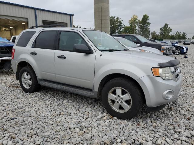 Photo 3 VIN: 1FMCU93799KC13668 - FORD ESCAPE XLT 