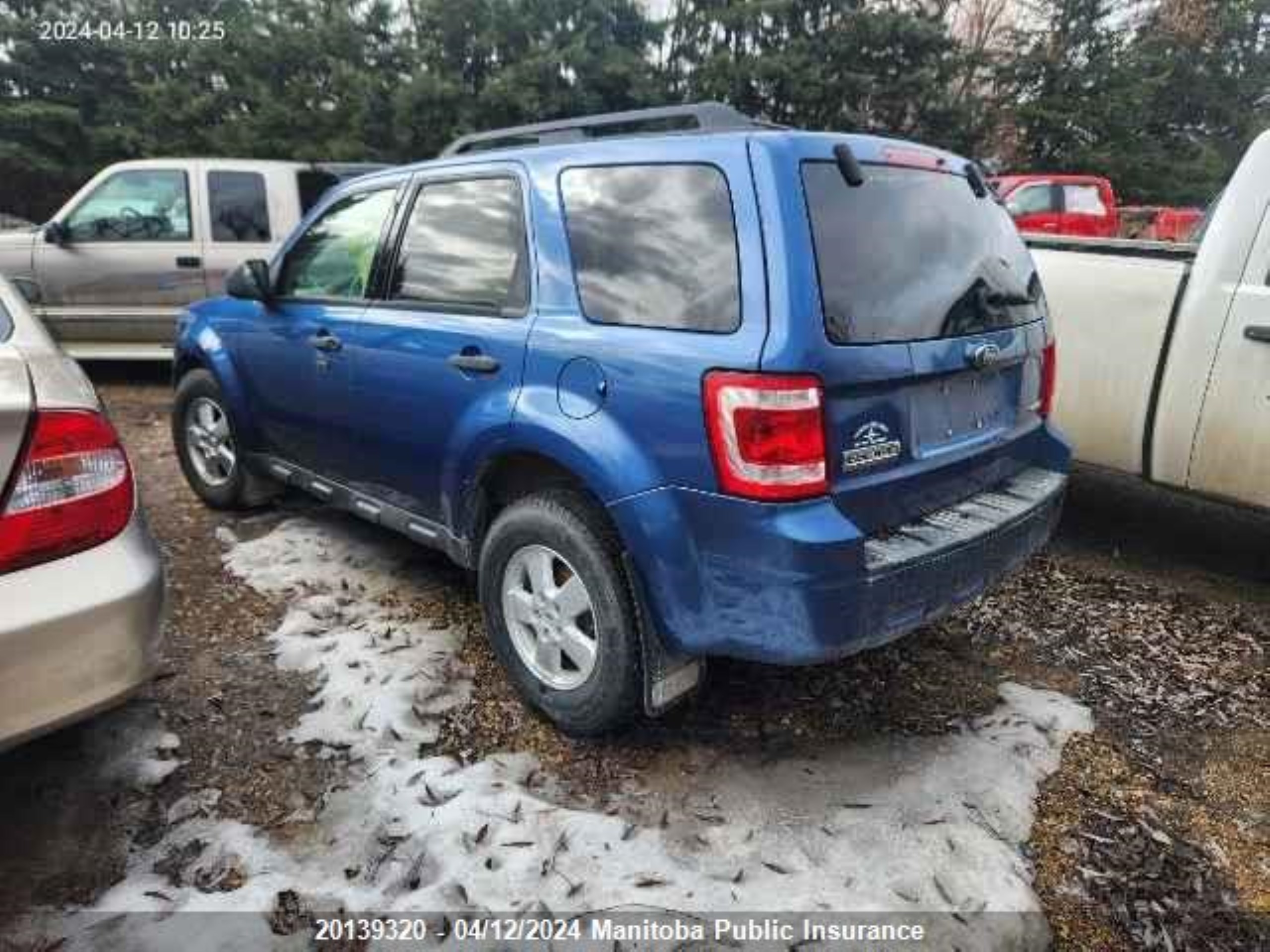 Photo 2 VIN: 1FMCU937X9KC55704 - FORD ESCAPE 