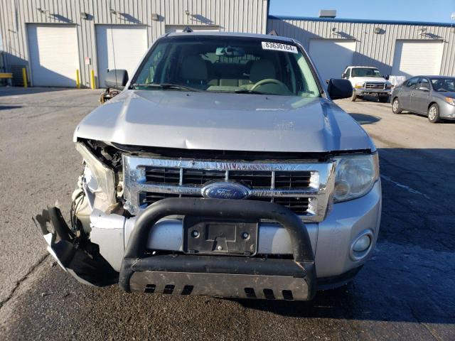 Photo 4 VIN: 1FMCU93G09KC85195 - FORD ESCAPE XLT 